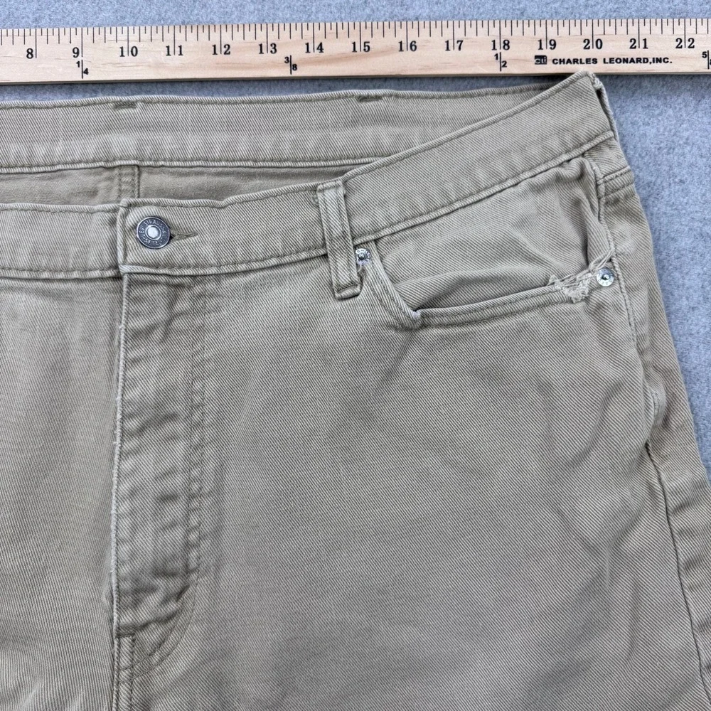 Levi's 541 Jeans Mens 40x27.5 Actual Khaki Tan Athletic Taper‎ Denim Distressed